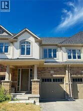 Building Photo - 123 Broadacre Dr