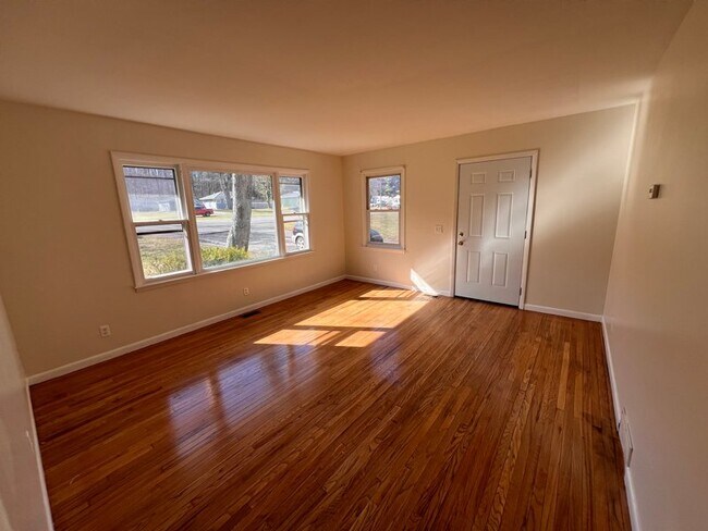 Building Photo - 4331 NY-31