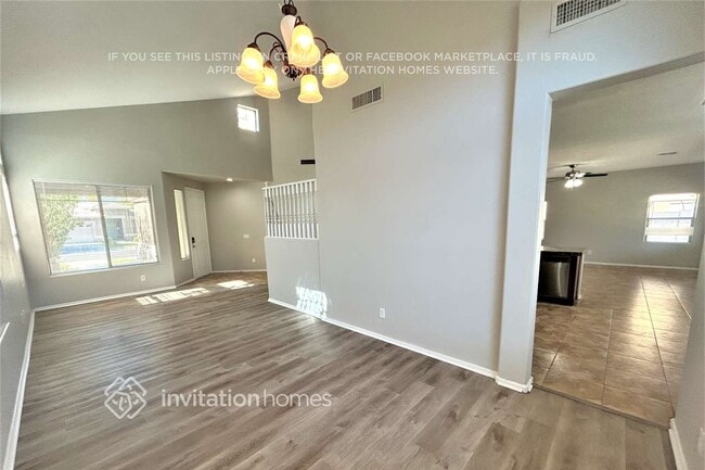 Building Photo - 16031 W Evans Dr