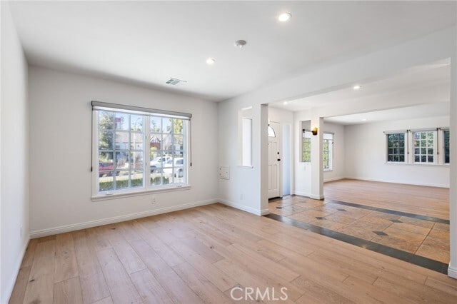 Foto del edificio - 248 N Rexford Dr