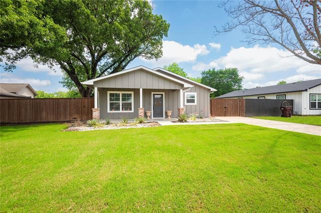 Foto principal - 309 S Crockett St