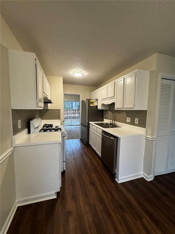 Foto del edificio - 875 Joseph Club Dr