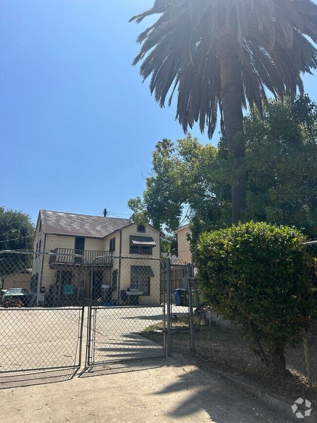 Building Photo - 5518 Monterey Rd