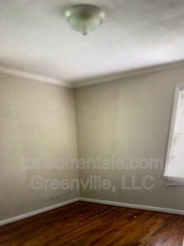 Building Photo - 737 Brockman McClimon Rd