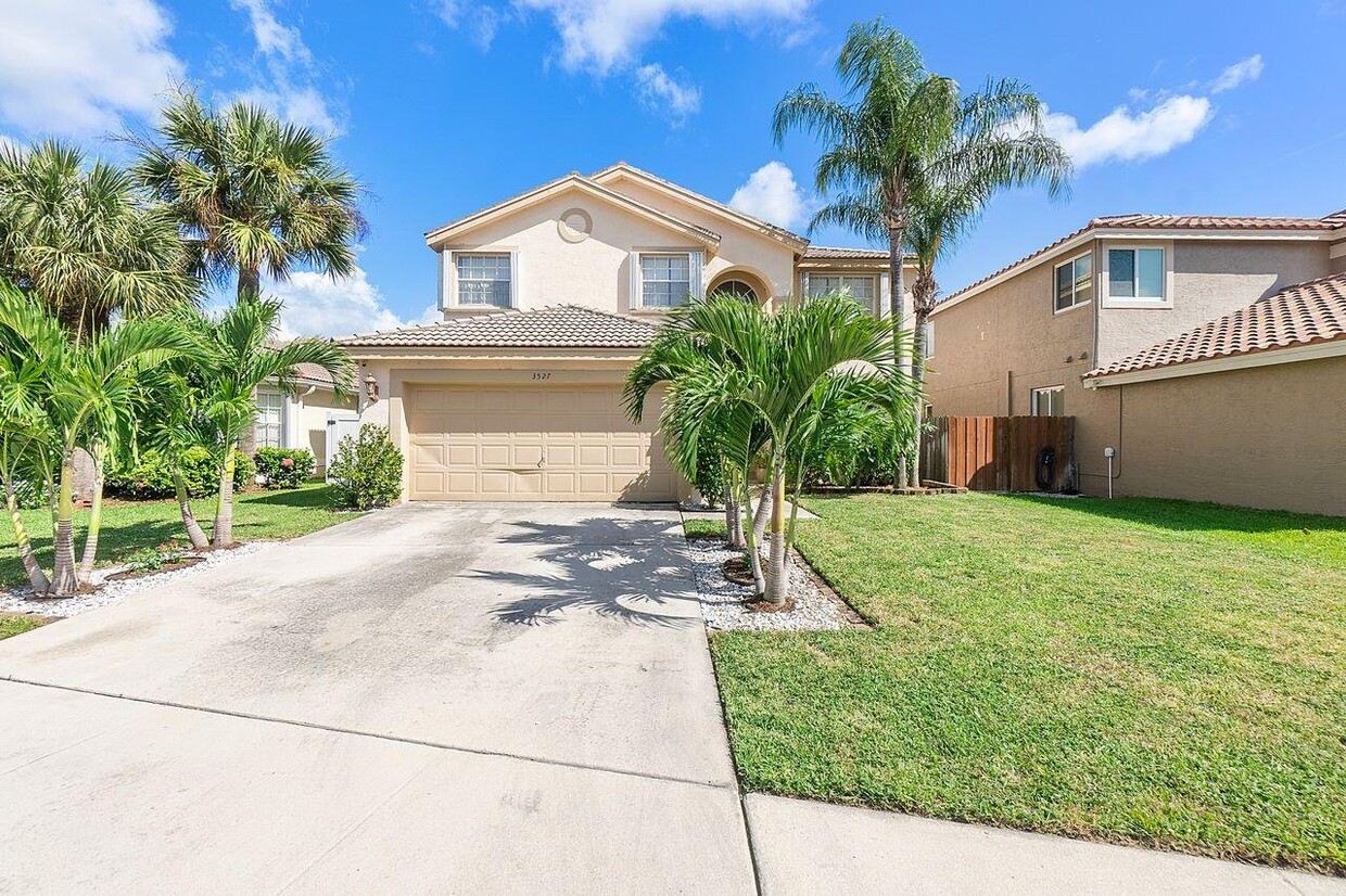 Foto principal - Chesapeake Circle, Boynton Beach, FL 33436...