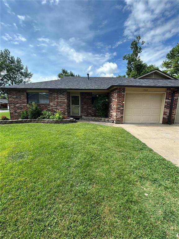 Foto principal - 3502 W Wood St