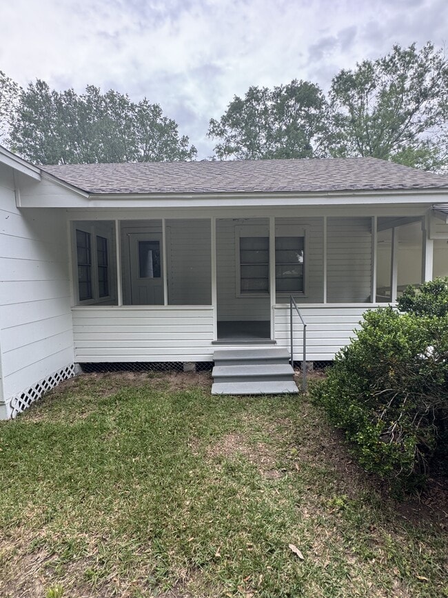 Building Photo - 5795 FM 1122