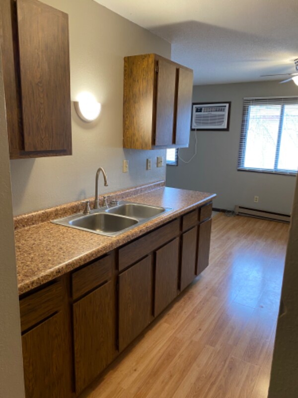 Foto principal - 501 W 8th Ave