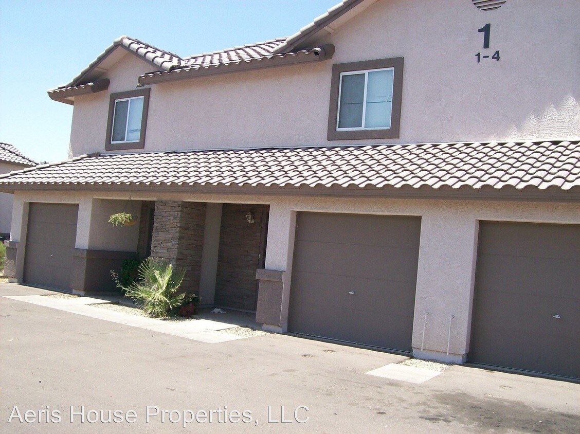 Primary Photo - 1622 S 31st Ave