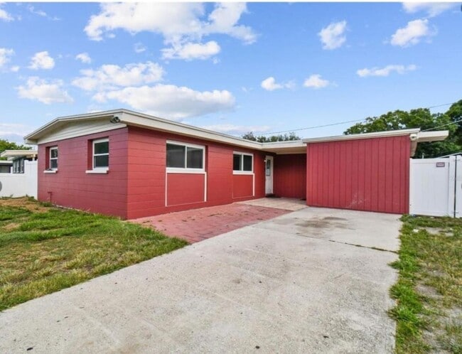 Building Photo - 7704 Patrician Pl
