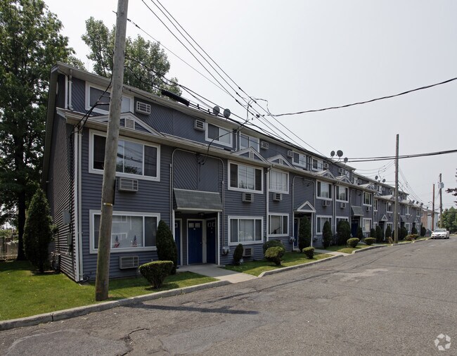 Foto del edificio - The Staten Island Package