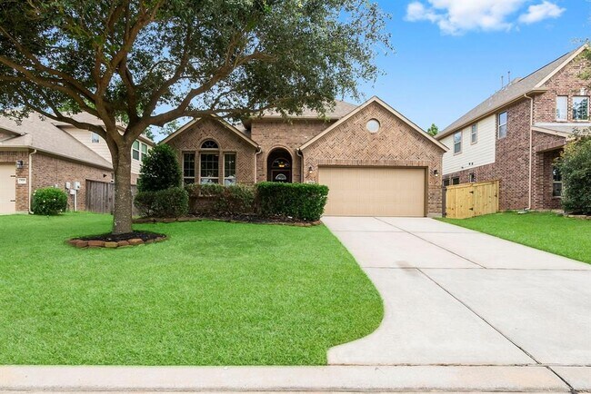 Foto del edificio - 3534 Woods Estates Dr