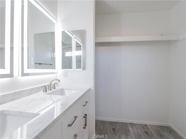 Building Photo - 835 Amigos Way