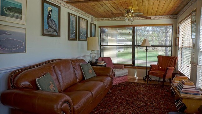 Building Photo - 32801 US Hwy 441 N