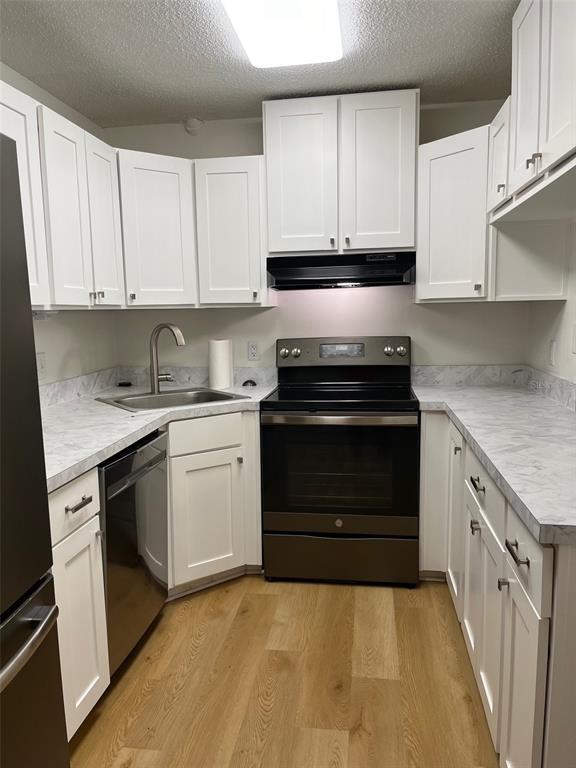 Foto del edificio - 1321 S Pine Ridge Cir