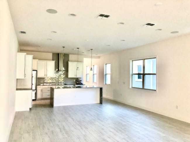 Foto del edificio - 13172 Bromborough Dr