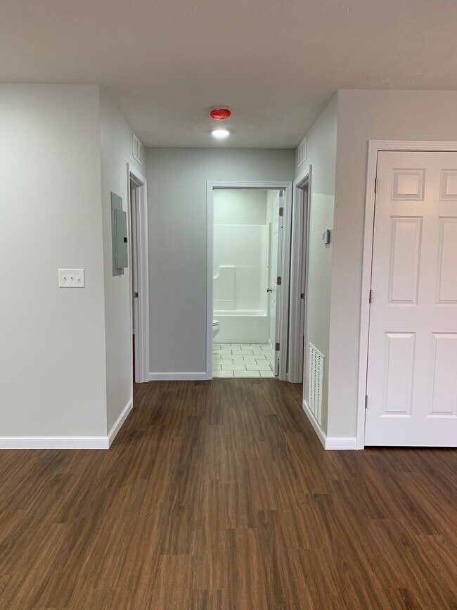 Foto del edificio - 152 School Side Dr