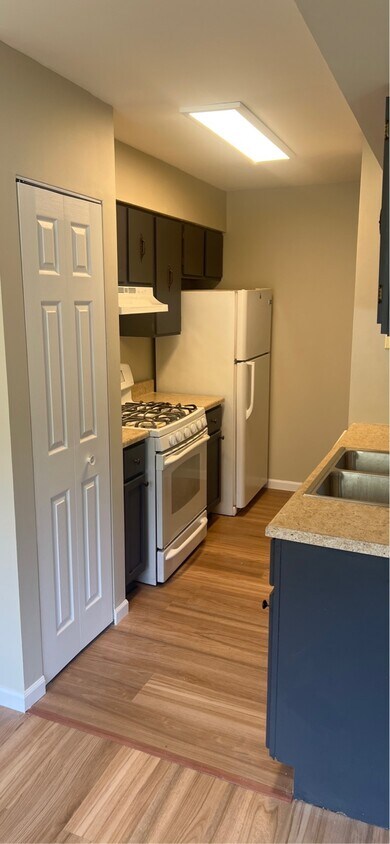 Foto principal - 2502 Berkshire Ct