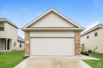 Building Photo - 2326 Redlove Dr