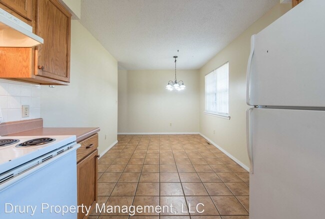 Building Photo - 3 br, 2 bath House - 1039 E. Guinevere, (NM)