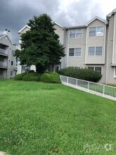 Building Photo - 926 Edpas Rd