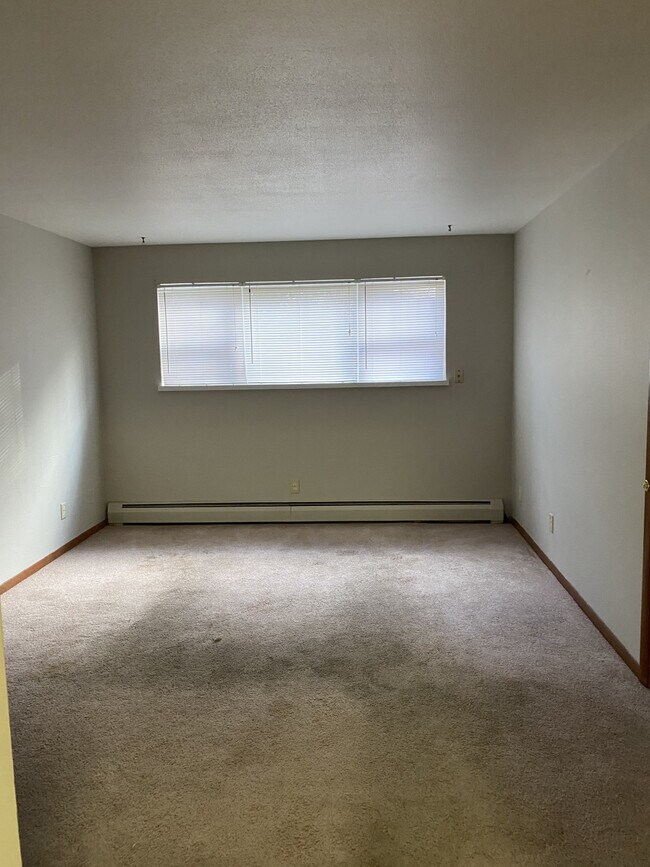 Foto del edificio - 157 W. 30th &amp; 709 Maple Ave.