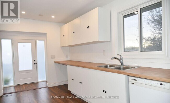 Photo du bâtiment - 181 Penn Ave