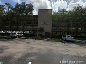 Building Photo - 300 SW 134th Way