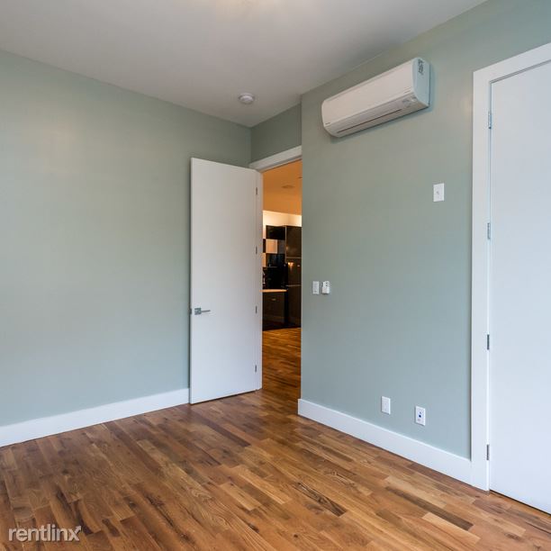 Foto del edificio - 834 Quincy St