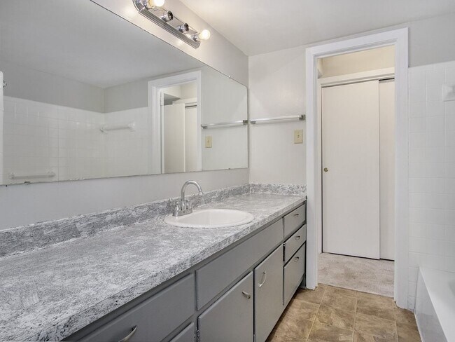 Foto del edificio - Lotus Homewood