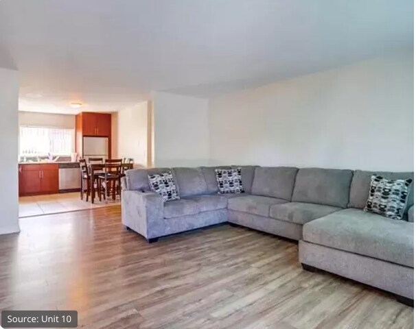 Foto del edificio - 5040 A St #10