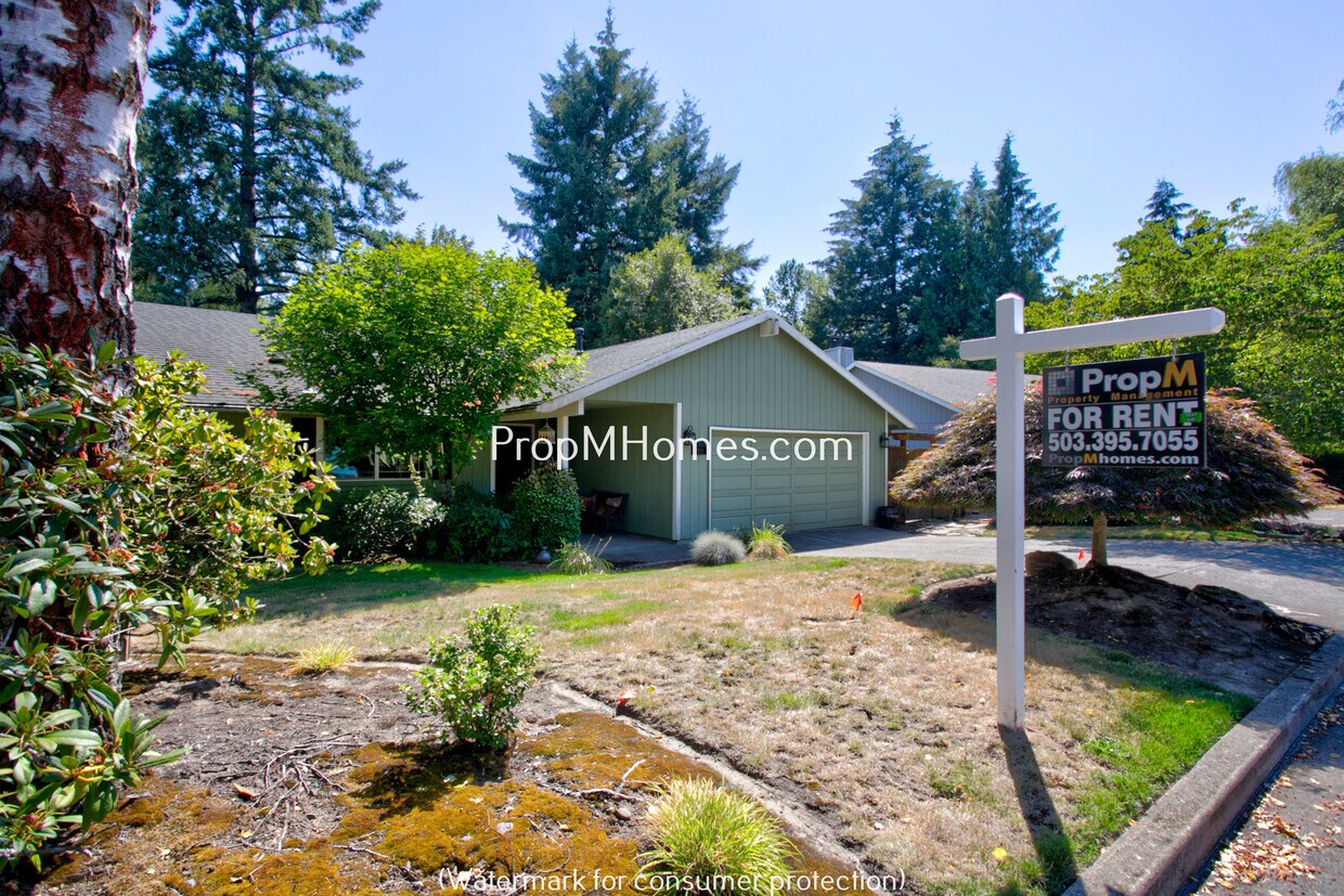 Primary Photo - Beautiful Ranch Style Home In Tigard - Lan...