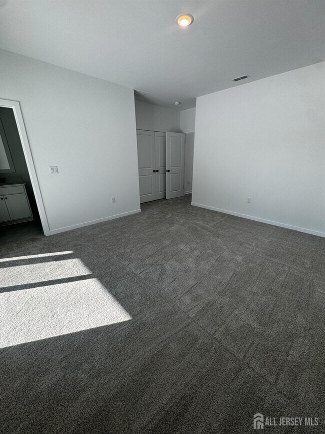 Foto del edificio - 59 Basswood St