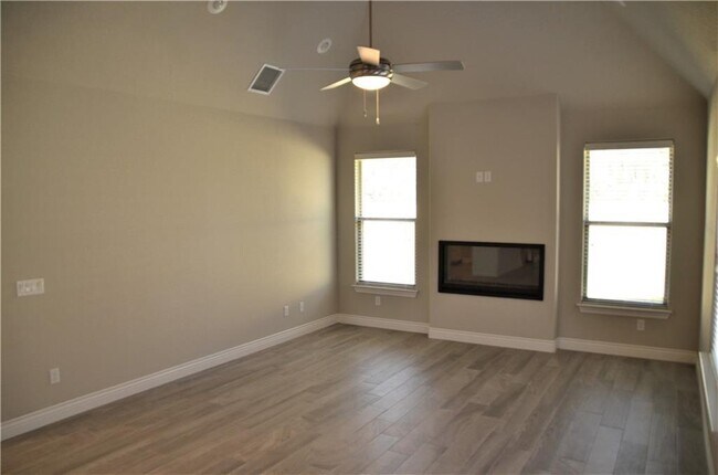 Foto del edificio - 1800 SW Riverstone Rd