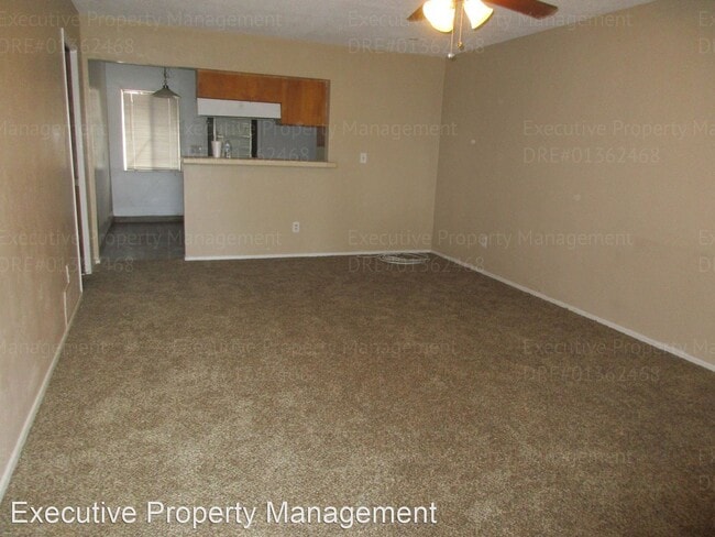 Building Photo - 2 br, 1 bath House - 3103 Hillburn Rd #B