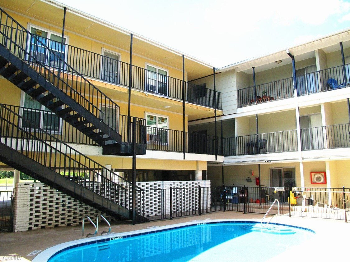 Foto del edificio - 901 E 40th St