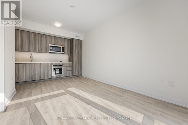 Photo du bâtiment - 15 Richardson St