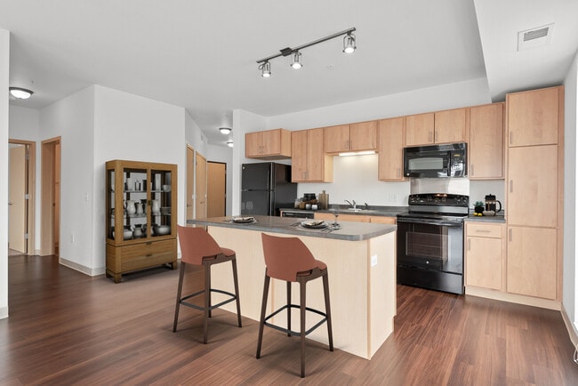 Building Photo - Fourth Street Housing Co-op