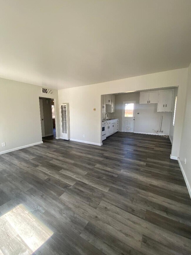 Foto del edificio - 2307 Verdugo Ln