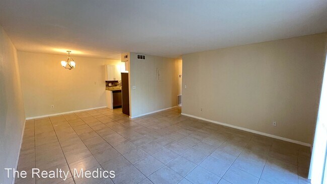 Foto del edificio - 2 br, 2 bath House - 2130 Forest Knoll Dri...
