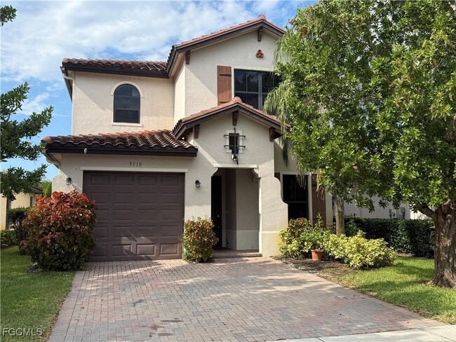 Building Photo - 5510 Useppa Dr