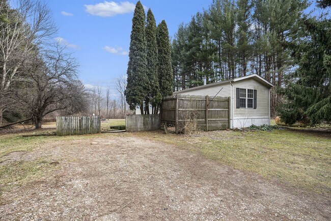 Building Photo - 2 br, 2 bath House - 05319 44th St