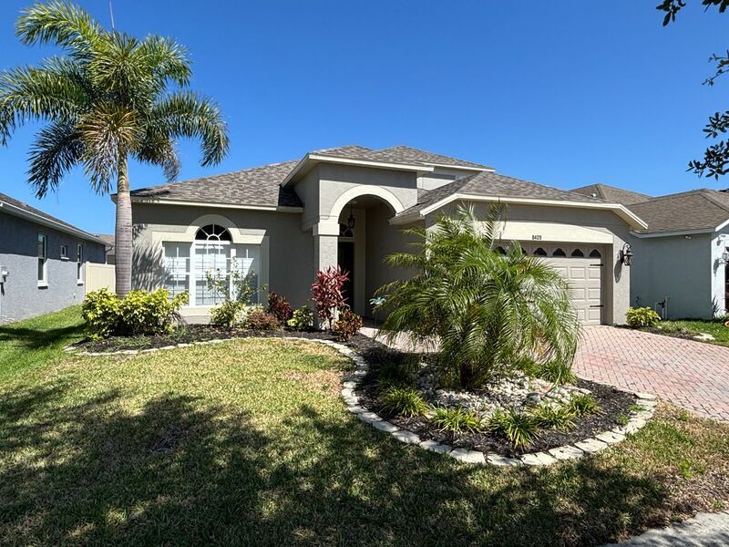 Foto principal - 8409 Hunters Fork Loop