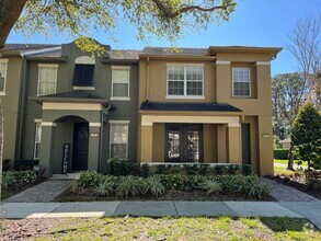 Building Photo - 12856 Salomon Cove Dr
