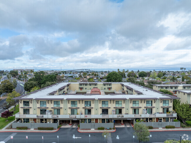 Building Photo - The Admiralty