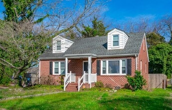 Building Photo - 3504 Trant Ave