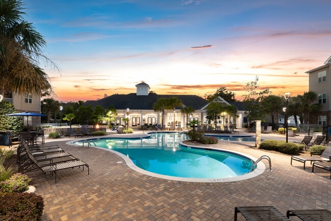 Building Photo - Abberly Pointe