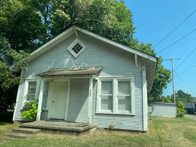 Primary Photo - 409 E Choctaw Ave