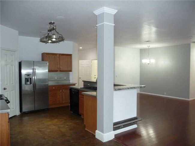 Building Photo - 155 Hoot Owl Ln N