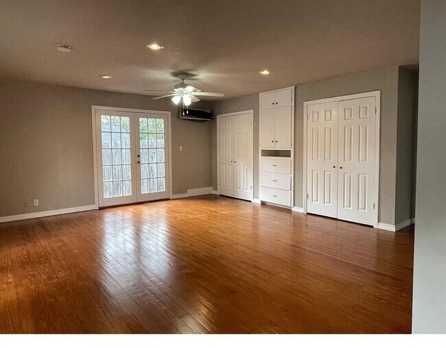 Foto del edificio - 1402 Laurel St